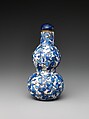 Snuff bottle in the shape of a gourd, Painted enamel with lapis lazuli stopper, China