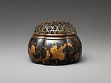Melon-Shaped Incense Burner (Akoda Kōro) with Paulownia and Foliage Scroll, Lacquered wood with gold hiramaki-e and e-nashiji (“pear-skin picture”) on black ground  , Japan