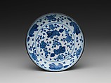 Dish with Lion-Dogs, Porcelain painted with cobalt blue under a transparent glaze (Jingdezhen ware), China