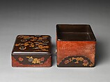 Red-Cornered Box (Sumiaka), Gold maki-e and silver foil inlay on black lacquer, red lacquer over coarse cloth, Japan