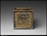 Portable Cabinet with Drawers, Gold maki-e on black lacquer, inlaid with mother-of-pearl; silver mounts, Japan