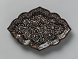 Ogival tray decorated with floral scroll, Lacquer inlaid with mother-of-pearl, Korea