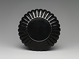 Ten dishes with chrysanthemum petal rim, Lacquer, China
