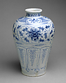 Bottle with Birds and Peony Scroll
, Stoneware painted with cobalt blue under transparent glaze, Vietnam