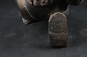 Kneeling Archer, Earthenware with traces of pigments, China