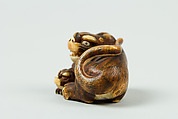 Netsuke of Tiger and Cub, Ivory, Japan