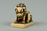 Netsuke of Lion, Ivory, Japan