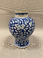 Covered jar with plum blossoms, Porcelain painted in underglaze cobalt blue (Jingdezhen ware), China