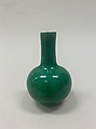 Bottle vase, Porcelain with crackled green glaze (Jingdezhen ware), China