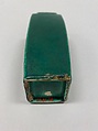 Square vase, Porcelain with green glaze (Jingdezhen ware), China