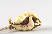 Pea Pods, Okatomo (Japanese, active late 18th–early 19th century), Ivory, Japan