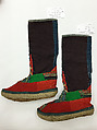 Ensemble, (a–c, e, f) silk, cotton, wool
(d) cotton, wool, clay, Tibet