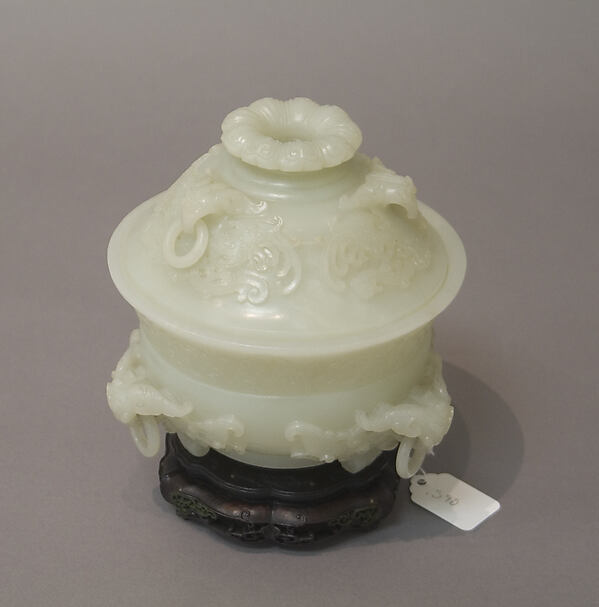 Incense burner with cover