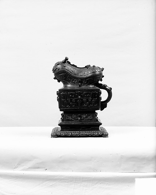Vessel with cover (Zhou type)