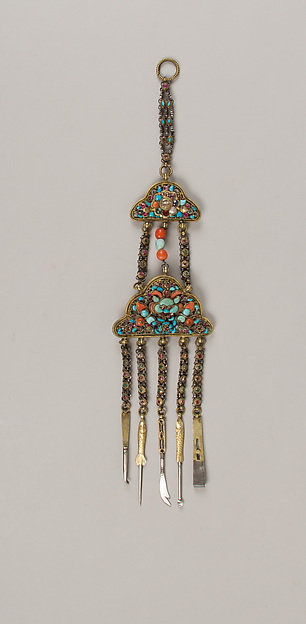 Woman’s Belt Hangings