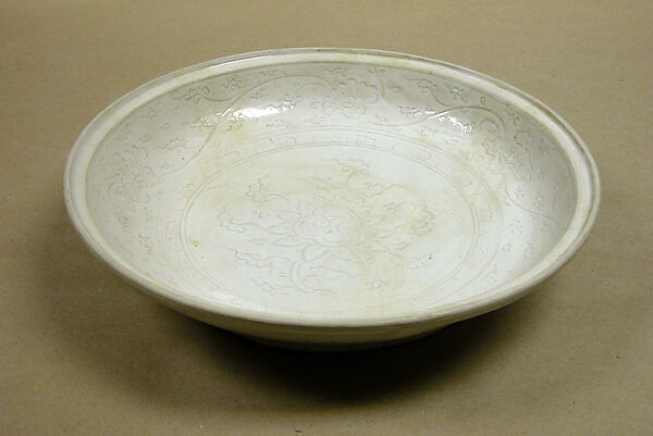 Large Incised Dish