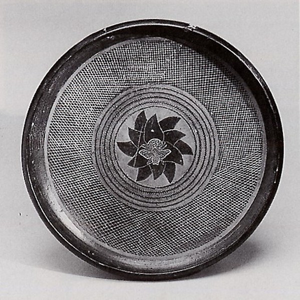 Dish with a Bee Pollinating a Lotus by an unrecorded maker, The Metropolitan Museum of Art