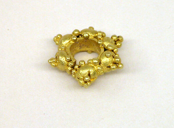 Ear Ornament with Beaded Design by an unrecorded maker, The Metropolitan Museum of Art
