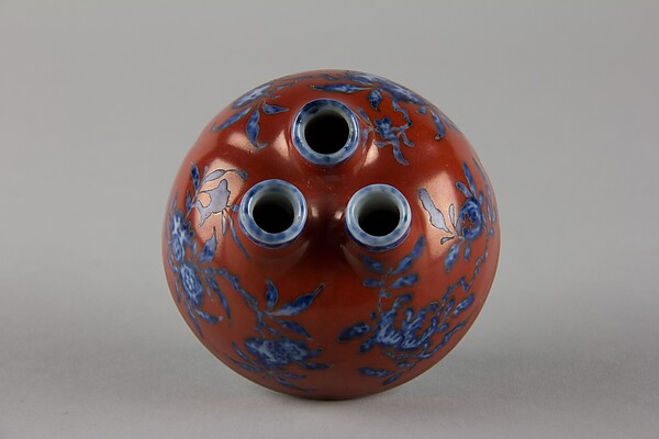 Three-tubed vessel with peaches, pommegranades, and fingered citrons by an unrecorded maker, The Metropolitan Museum of Art