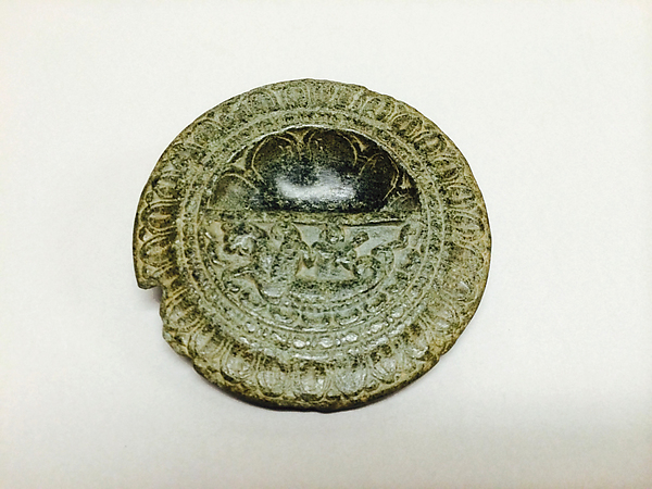 Dish with a Sea Monster and Marine Deity by an unrecorded maker, The Metropolitan Museum of Art