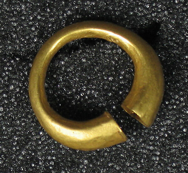 Pair of Ear Ornaments, Trumpet Form