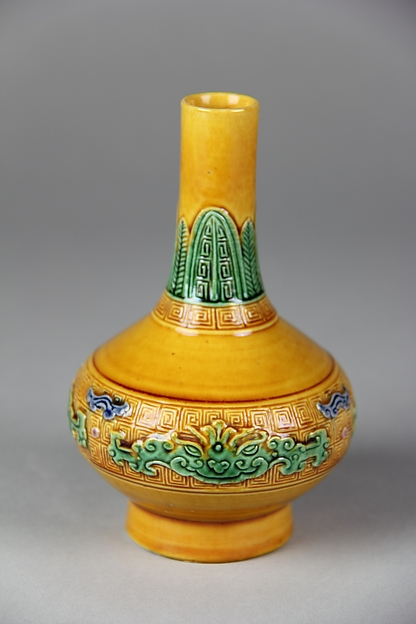 Vase with archaistic bronze pattern by an unrecorded maker, The Metropolitan Museum of Art