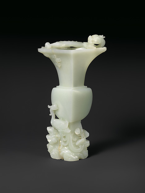 Vase with dragon and phoenix, 18th–19th century