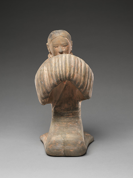 Kneeling Lady in Greeting Gesture