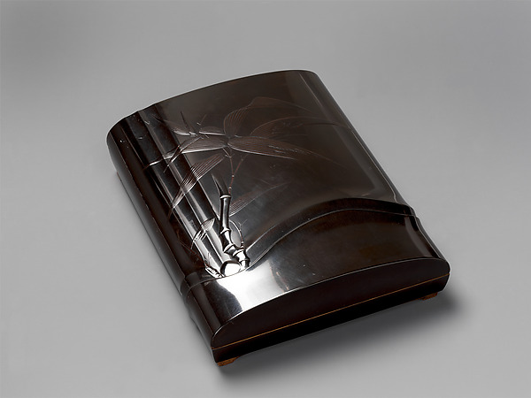Writing Box (Suzuribako) in the Shape of a Piece of Bamboo