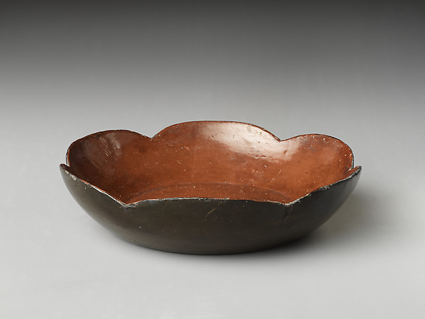 Lobed Dish