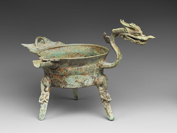 Spouted Tripod Vessel with Dragon’s Head (Jiaodou)