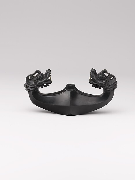 Sword Guard in the Form of Confronted Dragons by an unrecorded maker, The Metropolitan Museum of Art