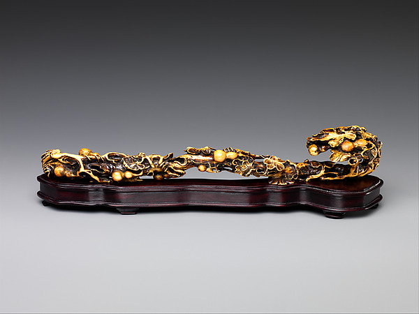Scepter (ruyi) with gourds and vines