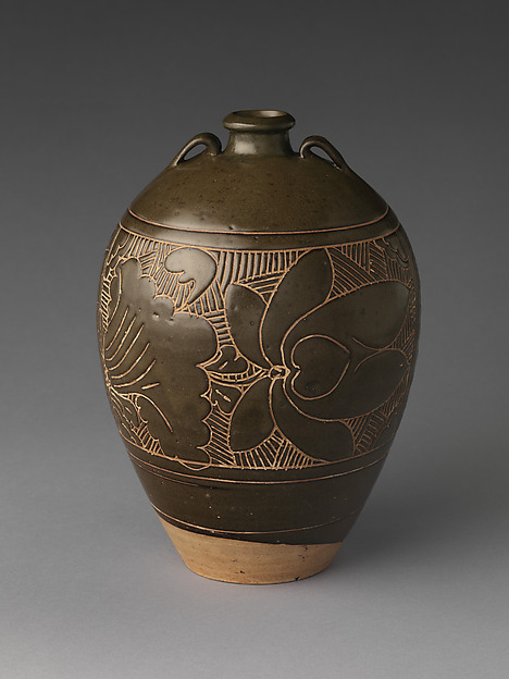 Wine bottle with lotuses and admonition