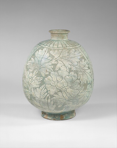 Joseon buncheong ware flask-shaped bottle decorated with peonies