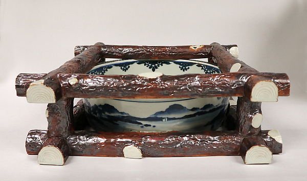 Hand washing basin