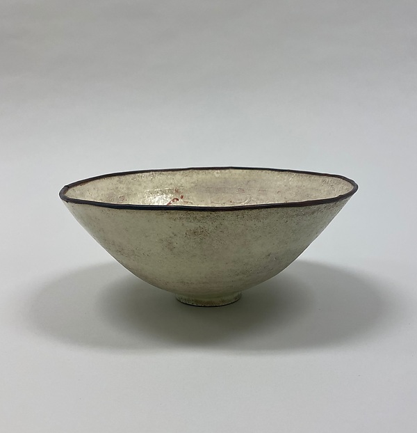 Bowl with birds and flowers