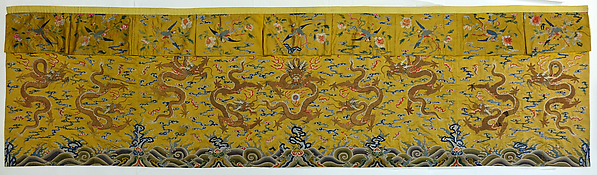Table valance with dragons and phoenix