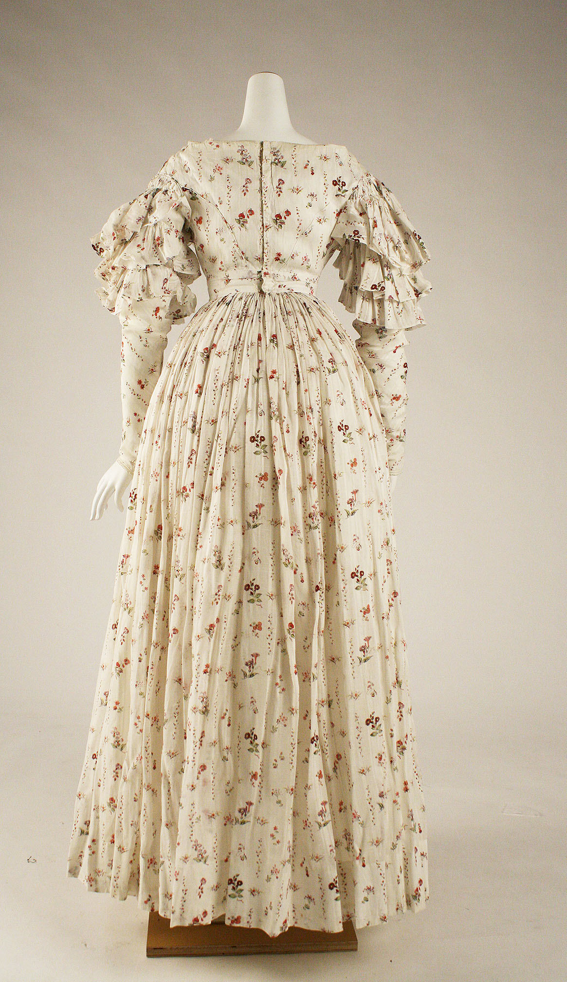 Dress | British | The Metropolitan Museum of Art