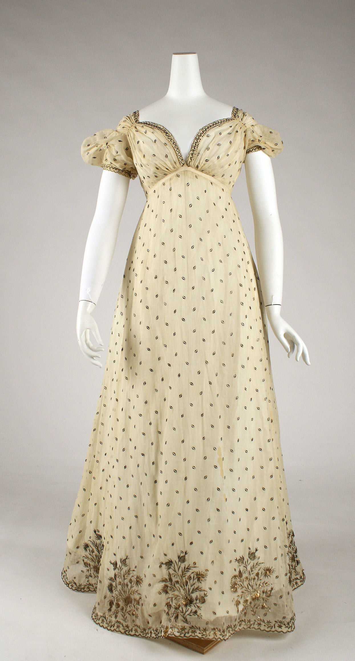 Evening dress | French | The Metropolitan Museum of Art