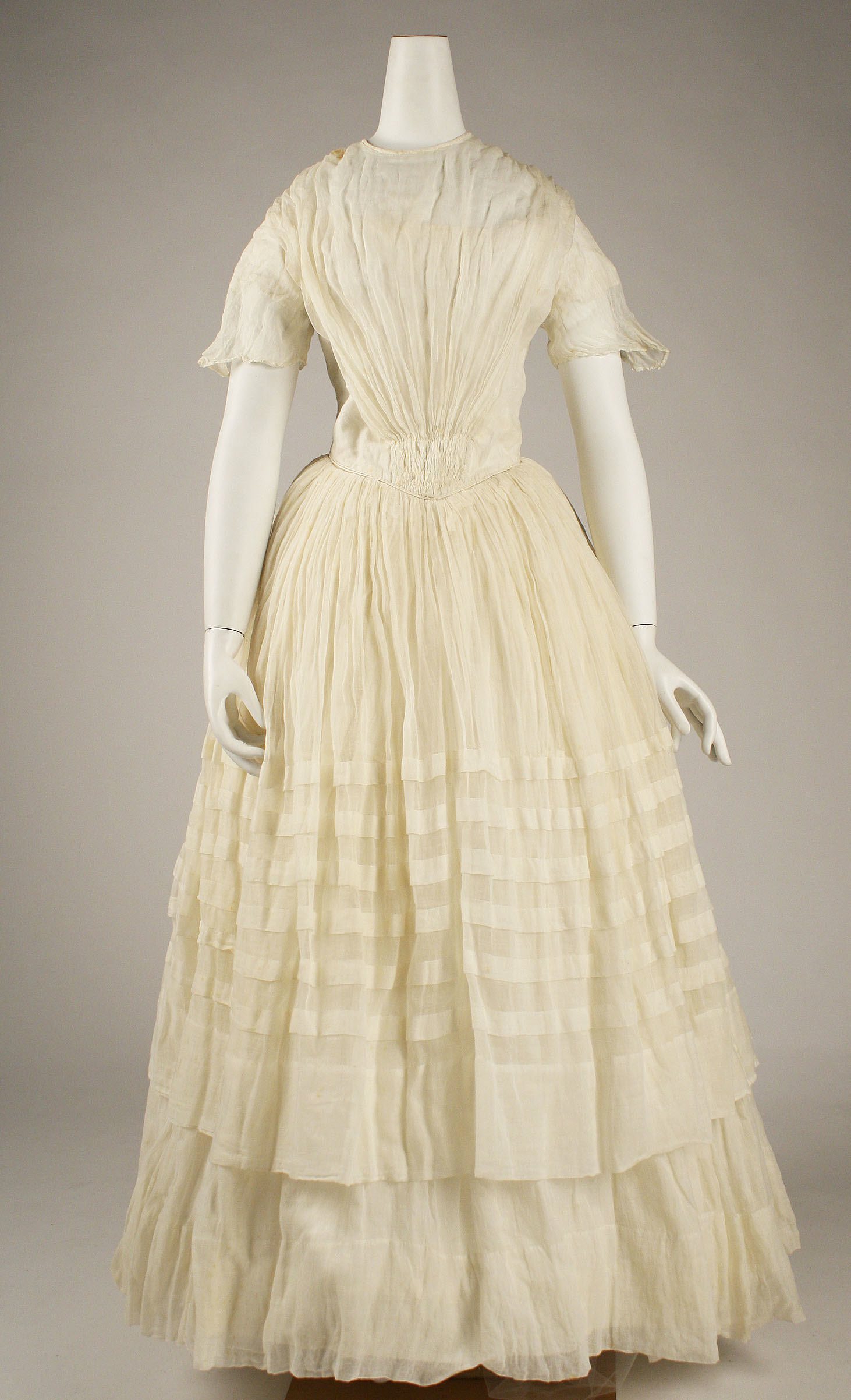 Afternoon dress | British | The Metropolitan Museum of Art