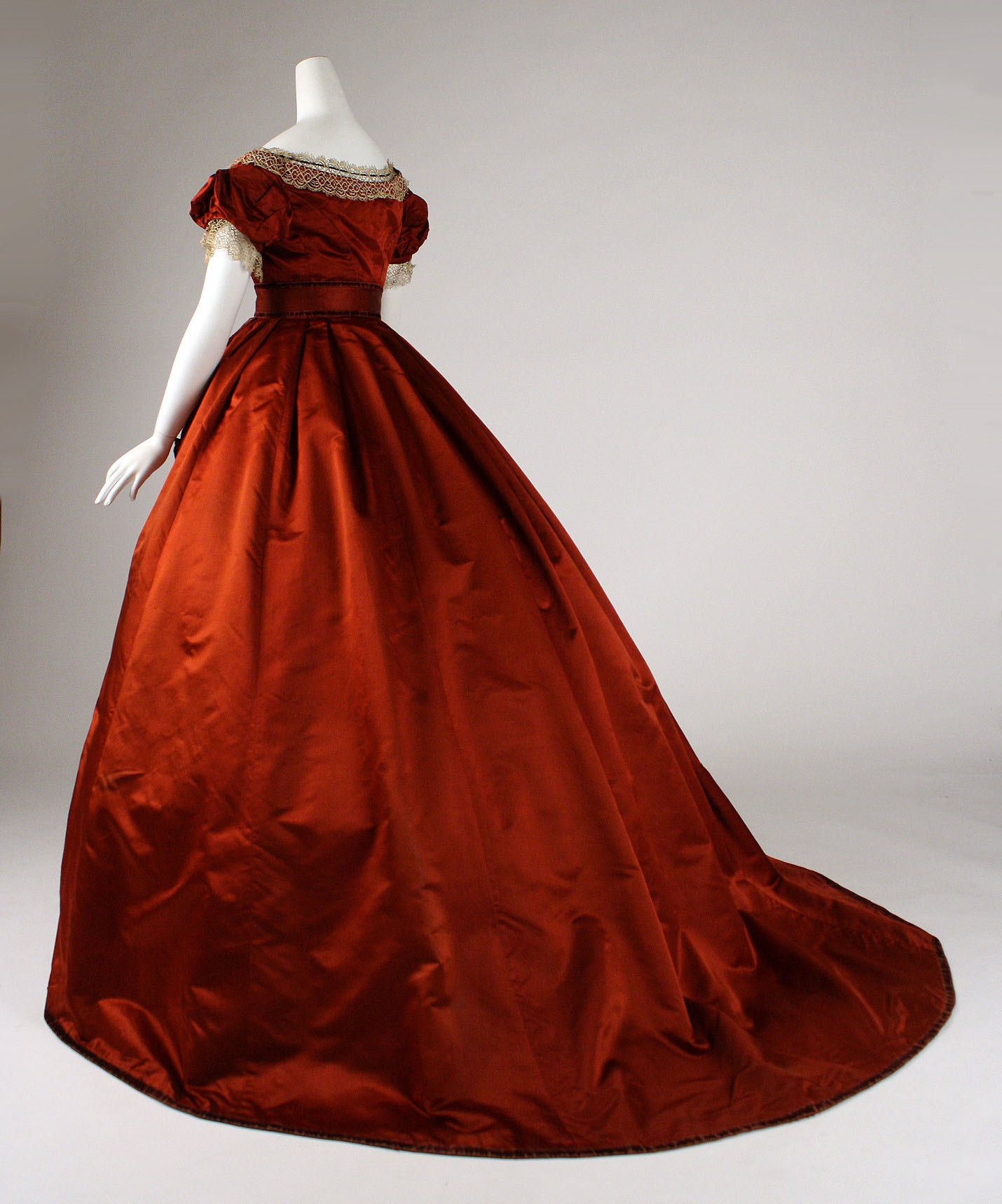 Dress | British | The Metropolitan Museum of Art