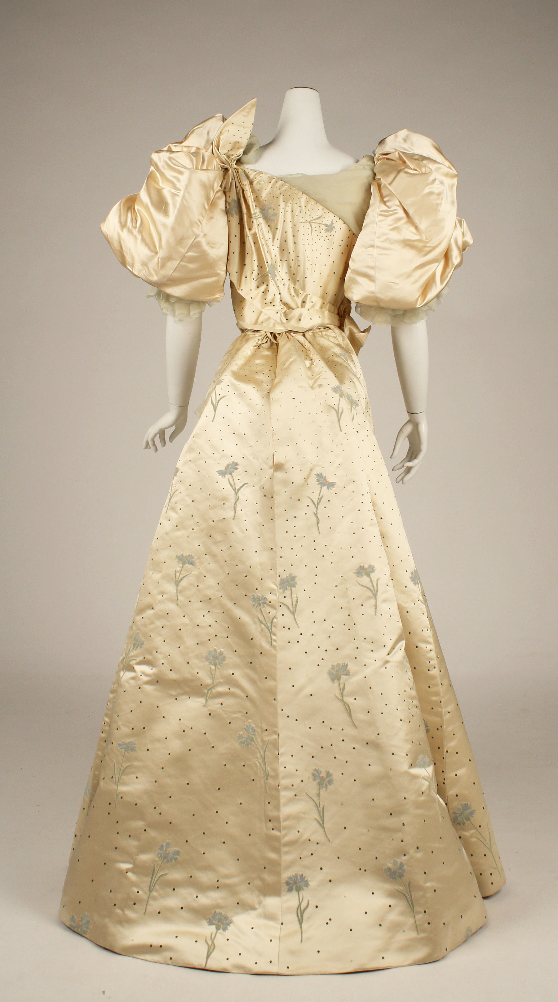 House of Worth | Ball gown | French | The Metropolitan Museum of Art