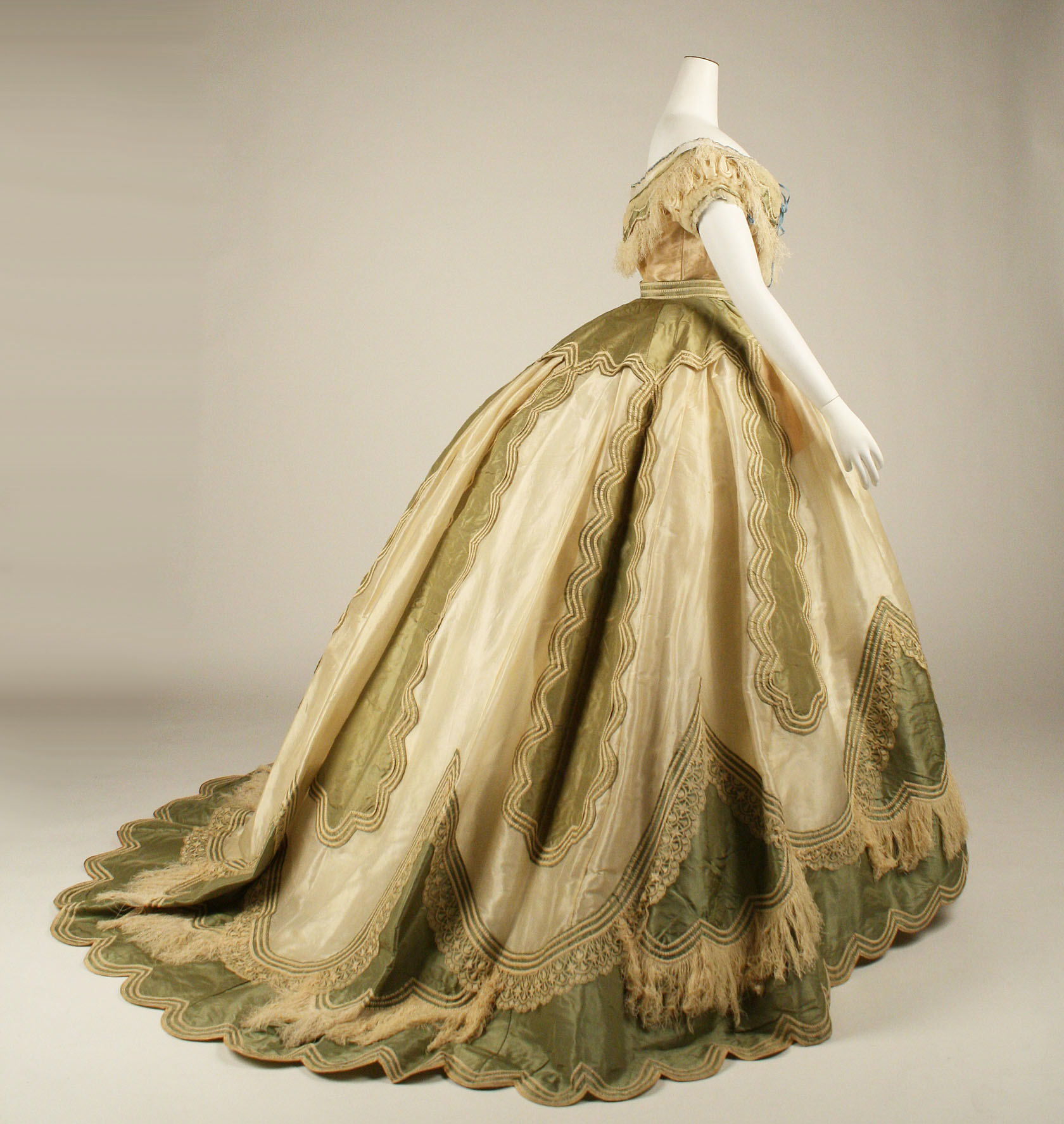 Dress | French | The Metropolitan Museum of Art