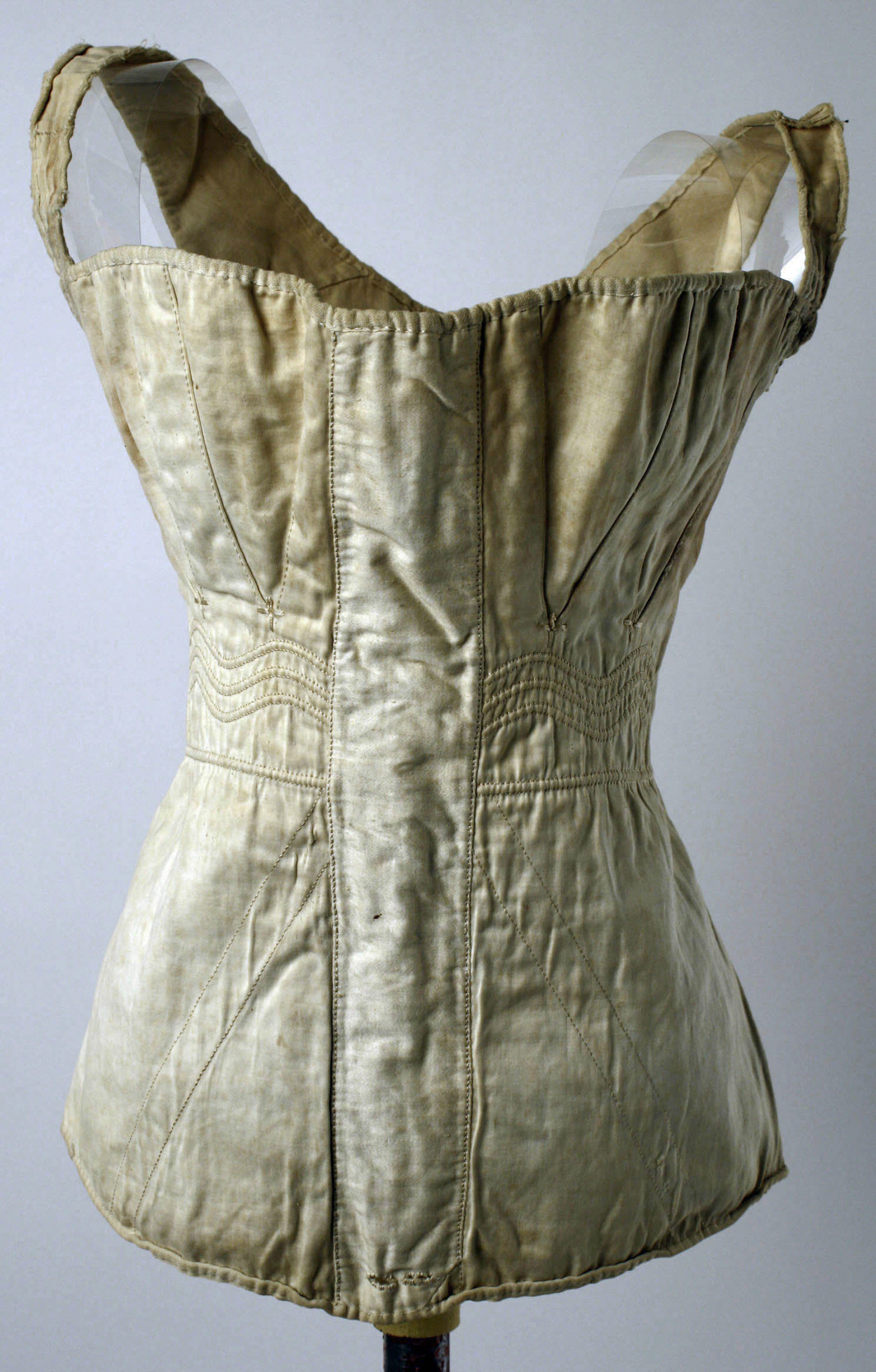 Corset blanc, 1830-1840, Met Museum