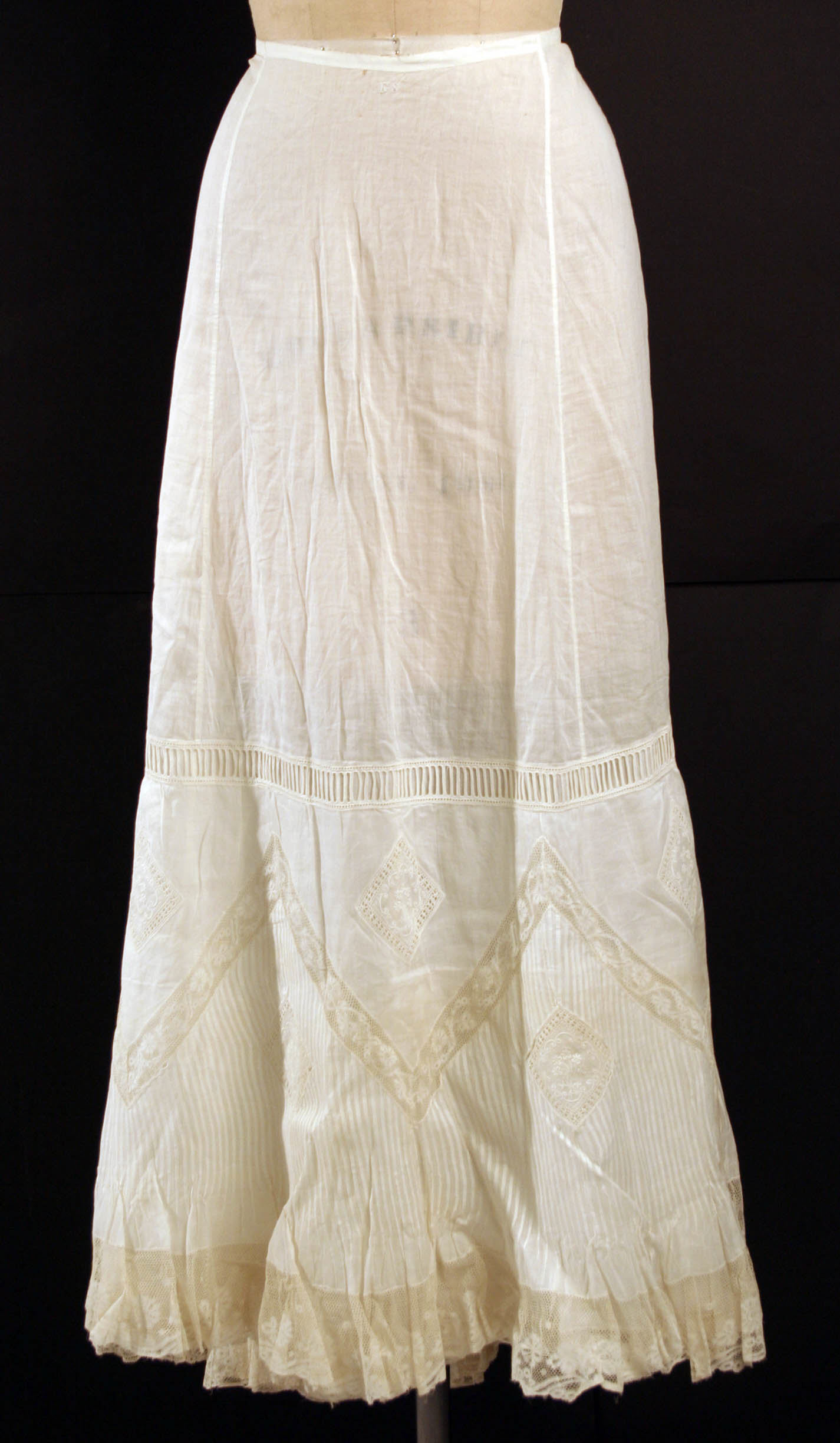 Petticoat | probably French | The Metropolitan Museum of Art