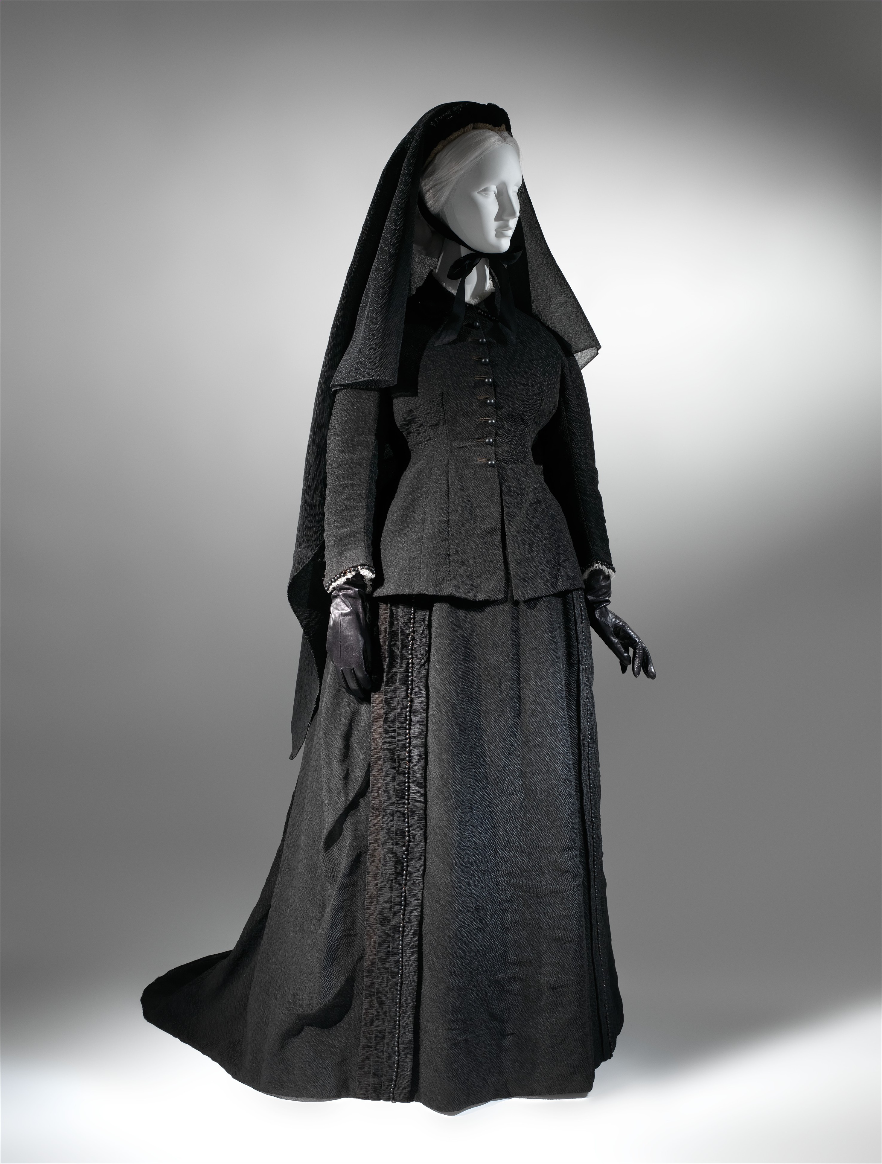 victorian mourning dress