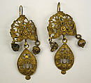 Earrings, metal, European, Eastern