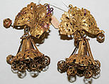Earrings, metal, European, Eastern