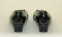 Pumps, leather, plastic (vinyl), metal, Italian